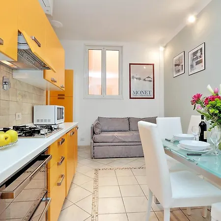 Roman Holiday Colosseum Holiday home *