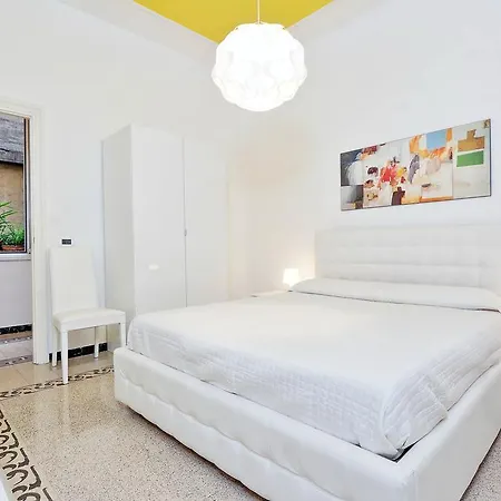 Roman Holiday Colosseum Holiday home